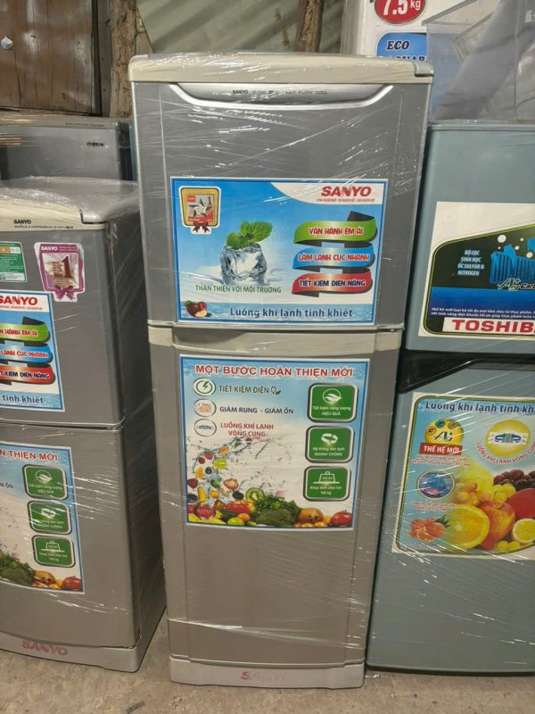 Tủ lạnh Toshiba 140 lít