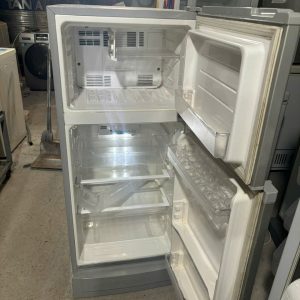 Tủ lạnh cũ Sharp 165l