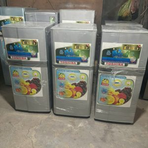 Tủ lạnh Toshiba 140 lít