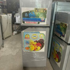 Tủ lạnh Toshiba 140 lít