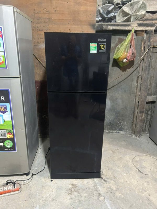 Tủ lạnh cũ AQUA Inverter Dung Tích 205/186 Lít